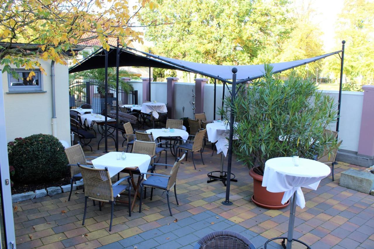 Hotel-Restaurant Saelzerhof Salzkotten Exterior photo